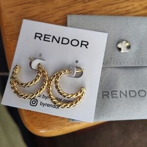Rendor gold plated earrings NEW